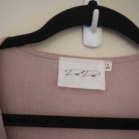 Elegant Lavender Tie-Front Dress - Picture 9 of 10